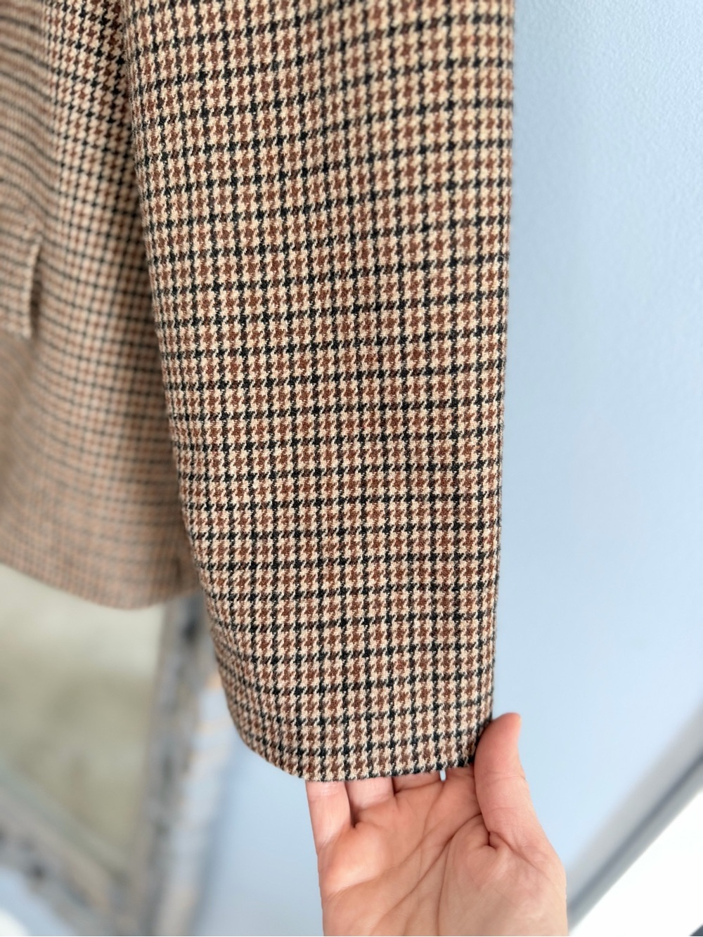 Vintage Houndstooth Tailored Blazer - Picture 10 of 13